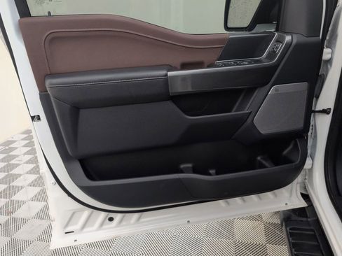 Used 2023 Ford F150 Lariat image 34