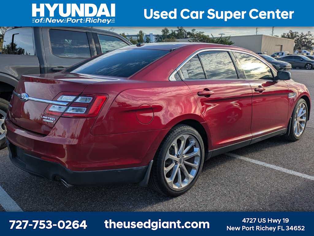 Used 2015 Ford Taurus Limited w/ Equipment Group 301A FWD image 2