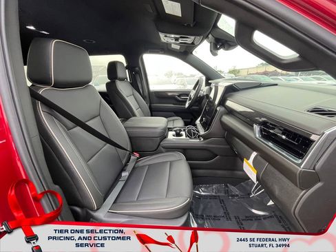 New 2026 GMC Yukon XL Elevation image 21