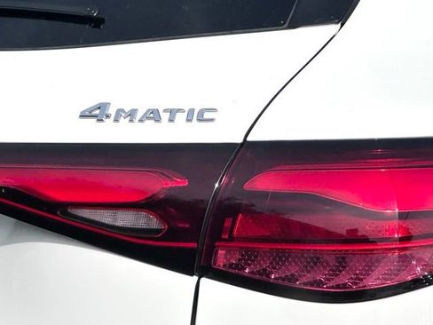 Certified 2026 Mercedes-Benz GLC 300 4MATIC image 13
