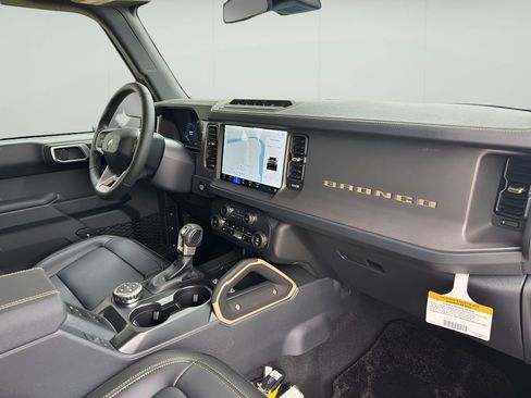 New 2025 Ford Bronco Badlands AWD/4WD image 29