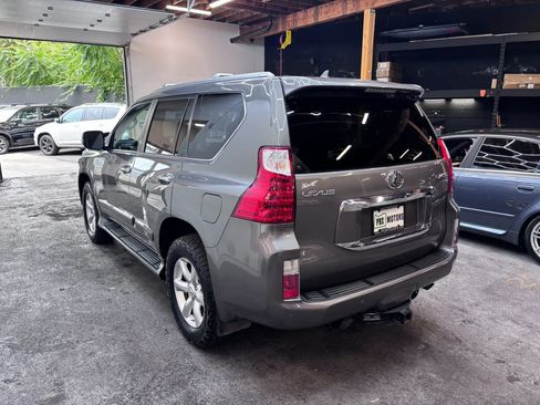 Used 2010 Lexus GX 460 Premium AWD/4WD image 5
