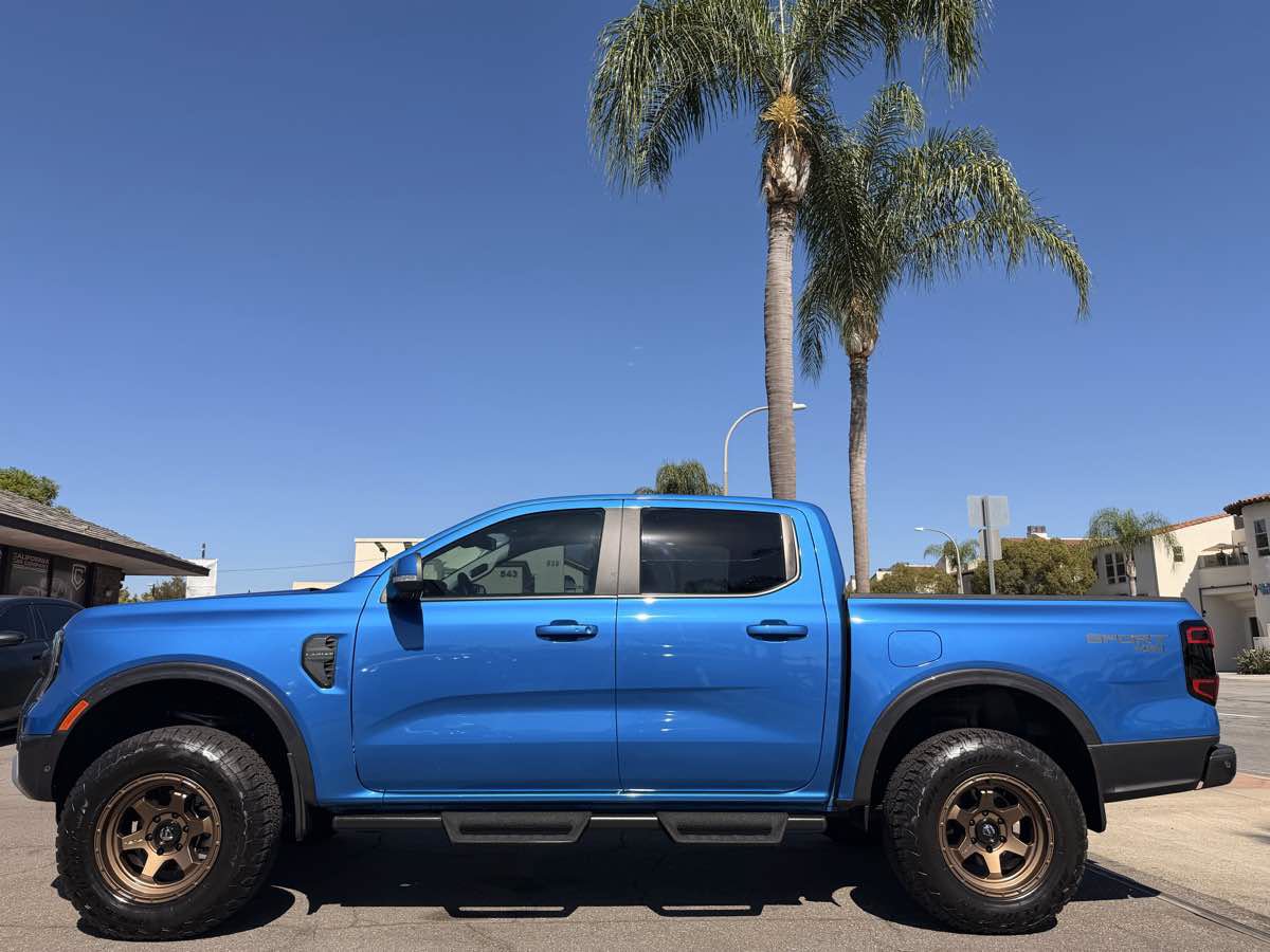 Used 2024 Ford Ranger Lariat w/ Trailer Tow Package AWD/4WD image 2