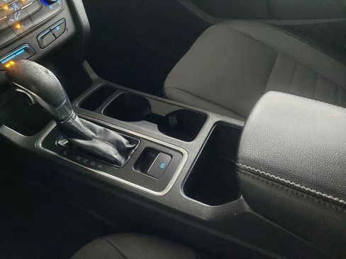 Used 2019 Ford Escape S FWD image 26