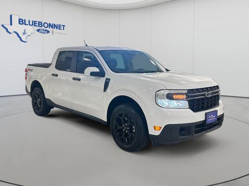 Certified 2023 Ford Maverick XLT w/ Equipment Group 300A Standard AWD/4WD image 3