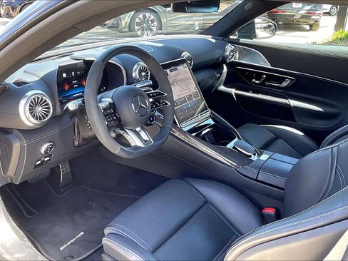 Used 2025 Mercedes-Benz AMG GT 63 image 5