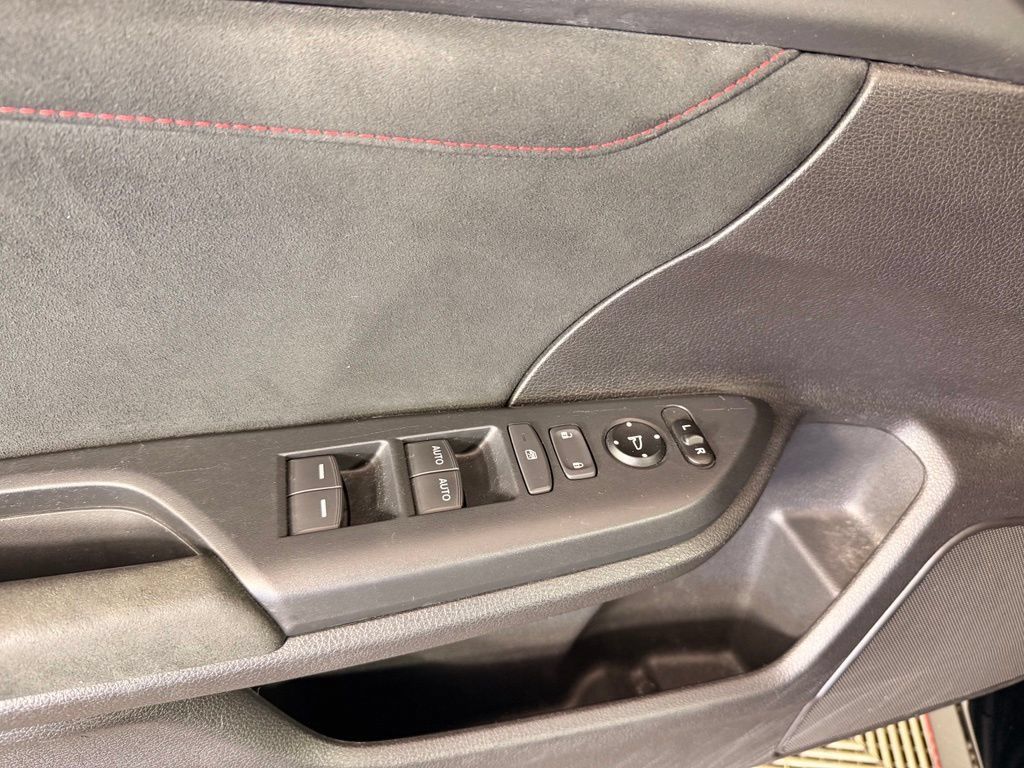Used 2017 Honda Civic Type R image 25