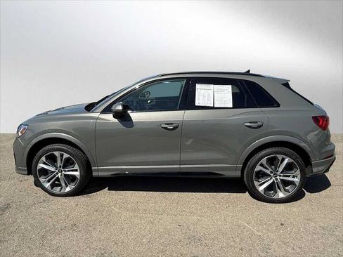 Certified 2022 Audi Q3 2.0T Premium Plus image 4