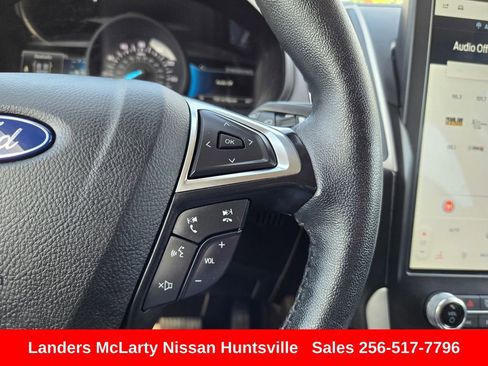 Used 2024 Ford Edge SEL image 25