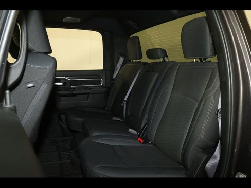 New 2026 RAM 2500 Big Horn AWD/4WD image 22