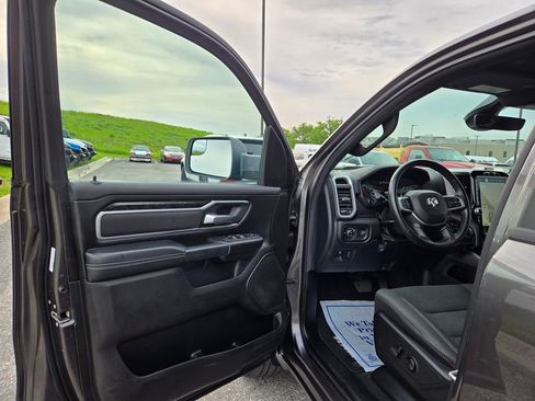 Used 2023 RAM 1500 Big Horn AWD/4WD image 14