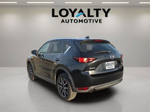 Used 2018 MAZDA CX-5 Touring w/ Preferred Equipment Package image 3