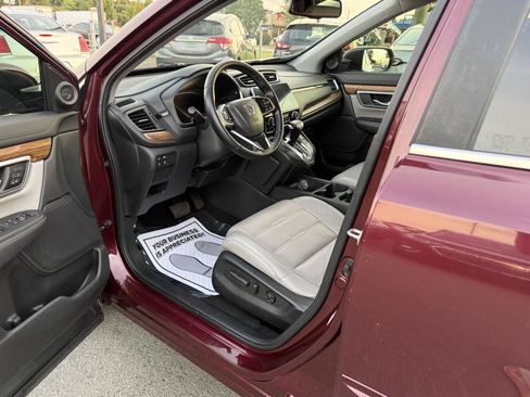 Used 2017 Honda CR-V Touring image 7