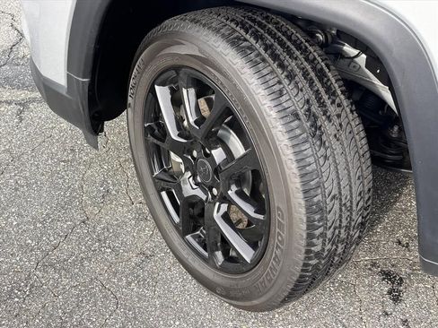 New 2025 Jeep Compass Latitude w/ Altitude Special Edition image 22