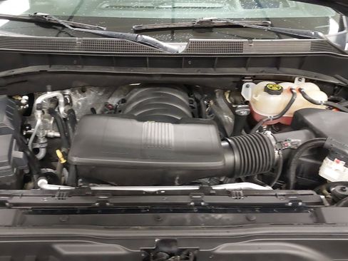 Used 2021 Chevrolet Silverado 1500 High Country w/ Technology Package AWD/4WD image 28