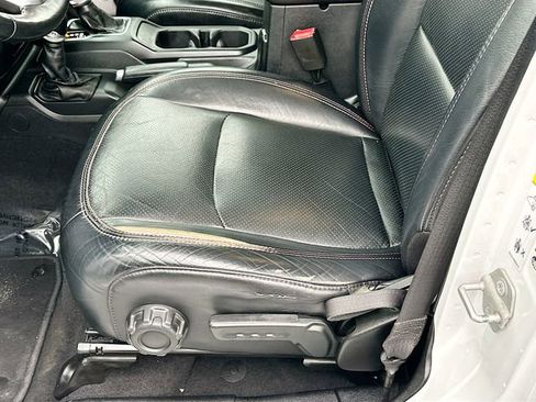 Used 2020 Jeep Gladiator Sport w/ Quick Order Package 24S image 18