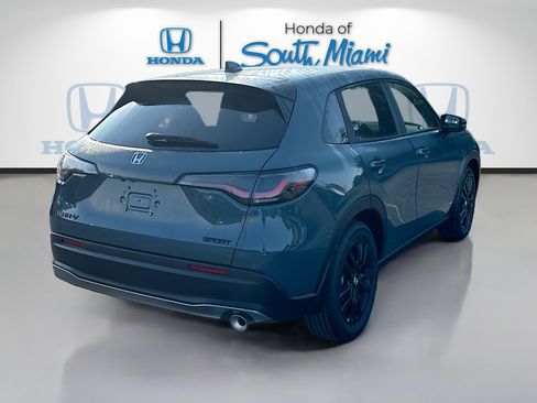 New 2026 Honda HR-V Sport image 7