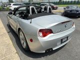 Used 2006 BMW Z4 3.0i image 4