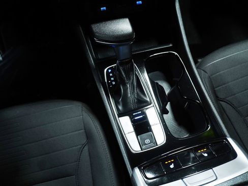 Used 2022 Hyundai Santa Cruz SEL image 18