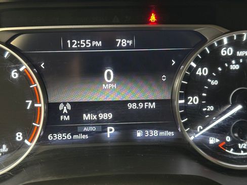 Used 2024 Nissan Rogue SV AWD/4WD image 3