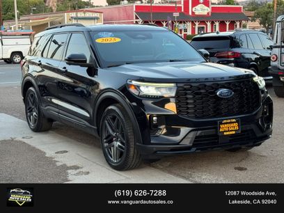 Used 2025 Ford Explorer ST-Line w/ Premium Package
