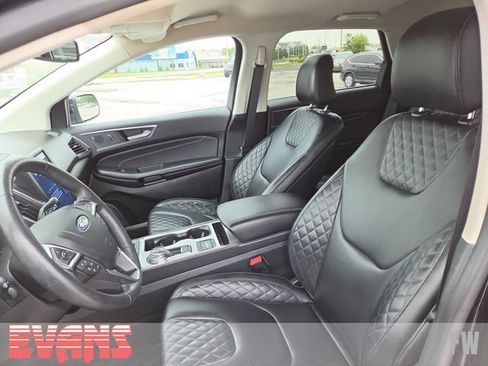 Used 2024 Ford Edge Titanium AWD/4WD image 20