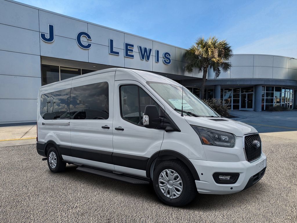 New 2026 Ford Transit 350 XLT RWD 360° Tour