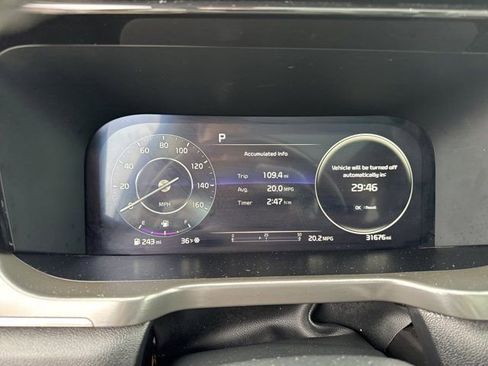 Used 2023 Kia Sorento SX image 31