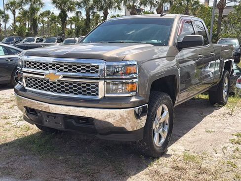 Used 2015 Chevrolet Silverado 1500 LT AWD/4WD image 3