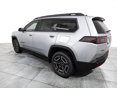 New 2026 Jeep Cherokee Laredo AWD/4WD image 4