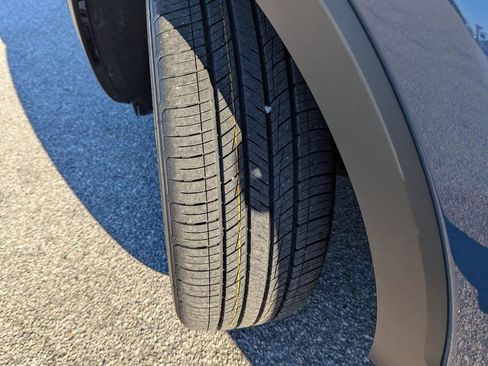 Certified 2024 Kia Telluride S image 32