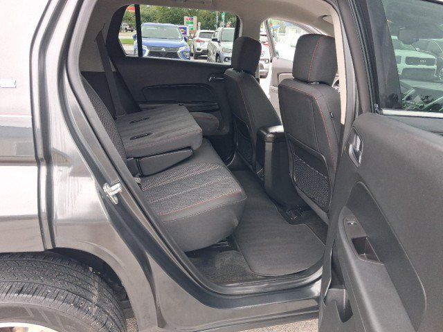 Used 2017 GMC Terrain SLE FWD image 17