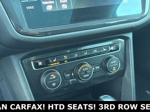 Used 2018 Volkswagen Tiguan SE w/ Panoramic Sunroof Package image 15