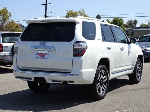 Used 2021 Toyota 4Runner Limited AWD/4WD image 11