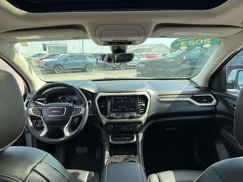 Certified 2023 GMC Acadia Denali w/ Denali Ultimate Package AWD/4WD image 28
