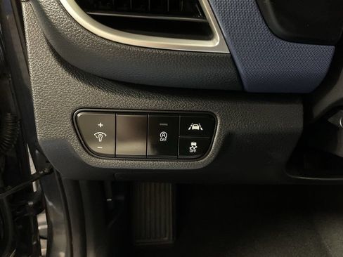 Used 2021 Kia Seltos S AWD/4WD image 28