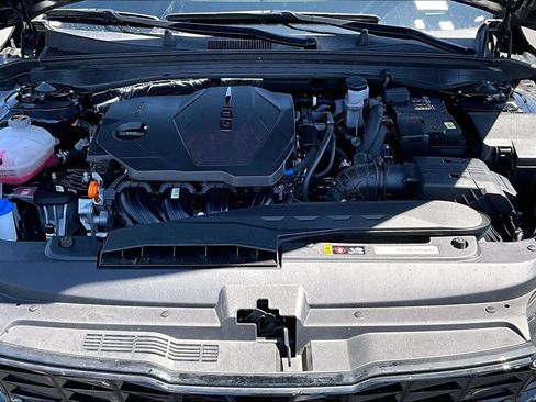 Used 2025 Kia K5 LXS FWD image 10