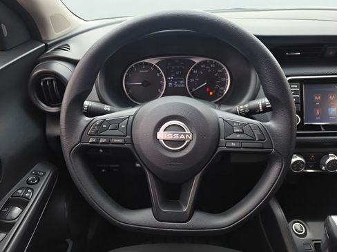 Certified 2024 Nissan Kicks S FWD image 21