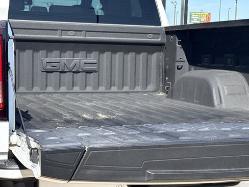 Used 2025 GMC Sierra 1500 AT4 AWD/4WD image 11