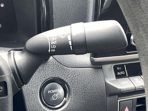 Used 2025 Toyota Camry LE image 27