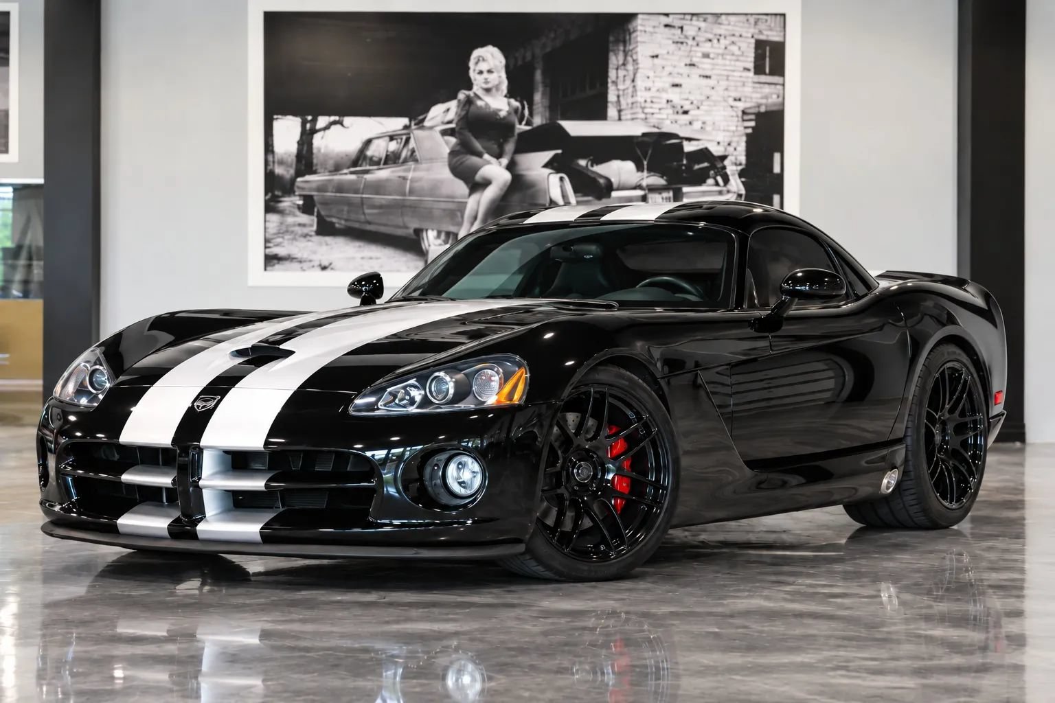 Used 2006 Dodge Viper SRT-10 RWD image 1