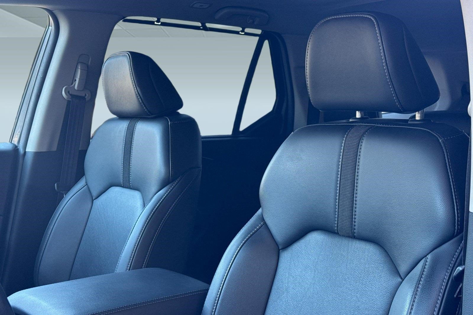 Certified 2025 Honda Pilot Touring image 28