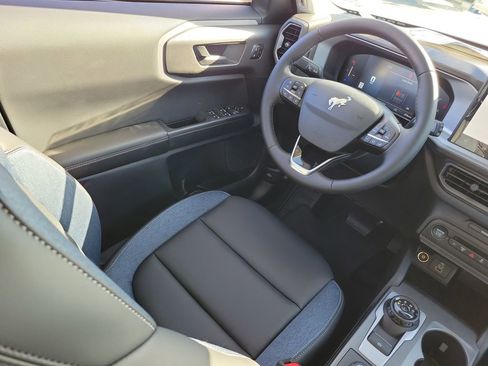 New 2026 Ford Bronco Sport Outer Banks w/ Outer Banks Tech Package+ AWD/4WD image 16