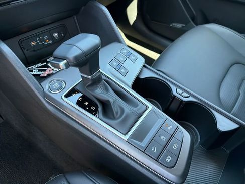 New 2026 Kia Sportage SX image 23