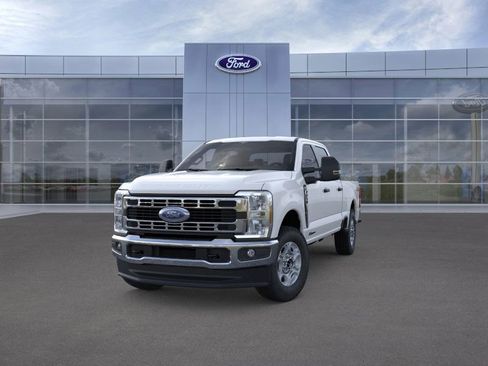 New 2026 Ford F250 XLT image 2