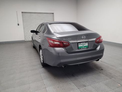 Used 2018 Nissan Altima 2.5 S w/ S Convenience Package image 6