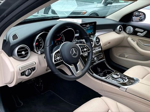 Used 2019 Mercedes-Benz C 300 Sedan image 18