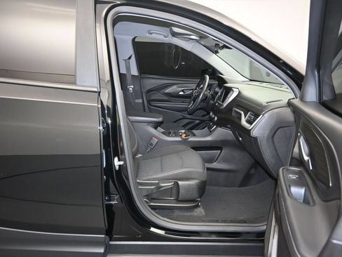 Certified 2024 GMC Terrain SLE w/ Driver Convenience Package FWD image 26