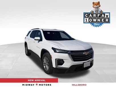 Used 2023 Chevrolet Traverse LT