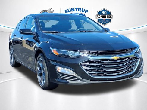 Used 2024 Chevrolet Malibu LT FWD image 2